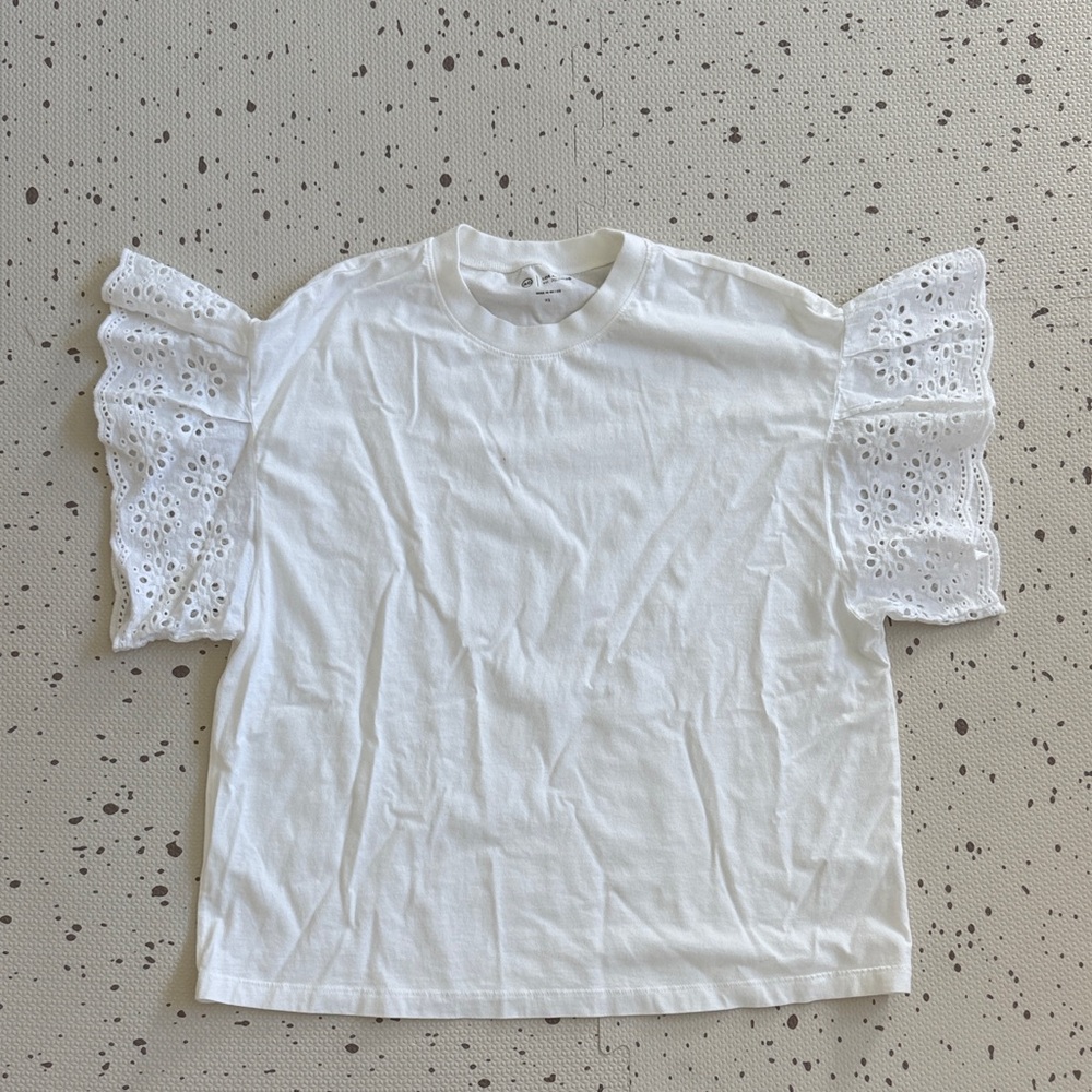 💘 AG JEANS LOS ANGELES - SENA RUFFLE EYELET TOP
